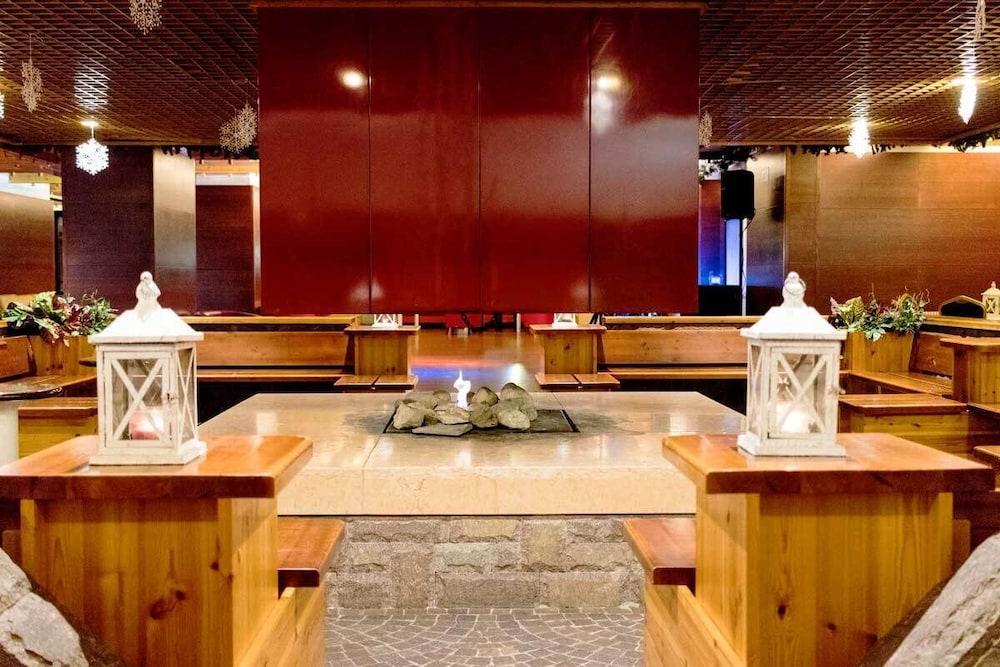 Hotel Club Regina E Fassa Mazzin Exteriör bild
