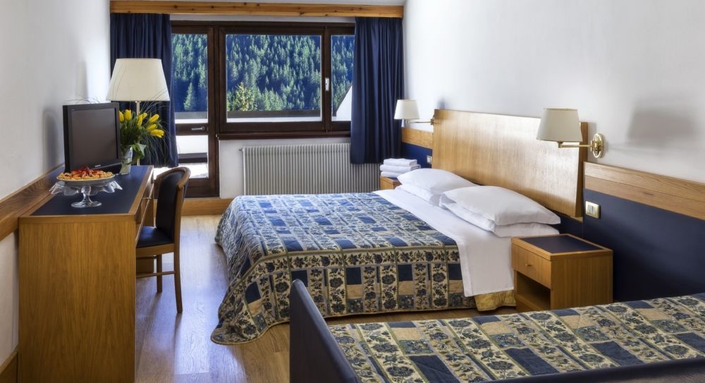 Hotel Club Regina E Fassa Mazzin Exteriör bild